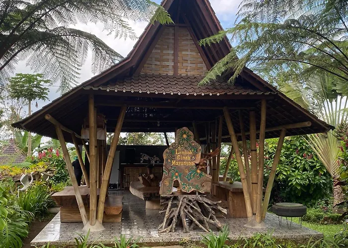 Lembah Cinta Mayungan