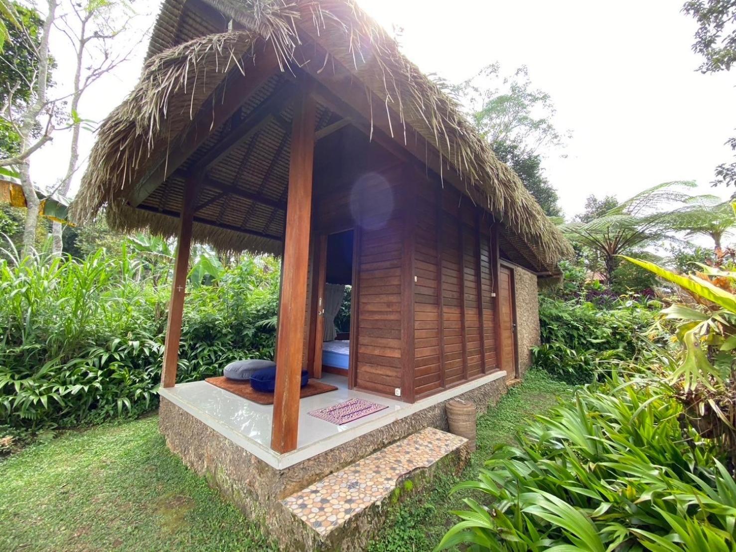 Campsite Lembah Cinta Mayungan *