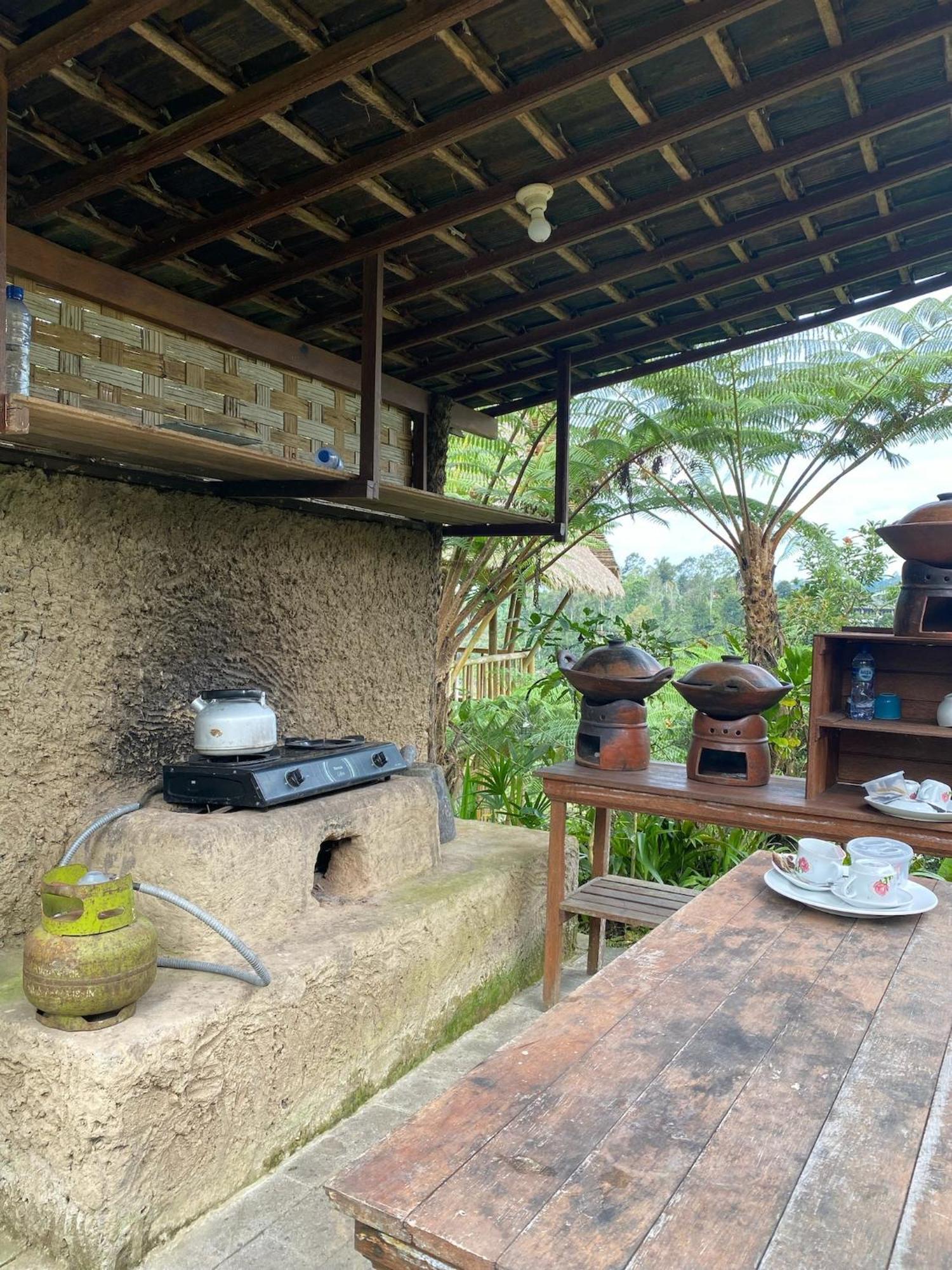 Campsite Lembah Cinta Mayungan *