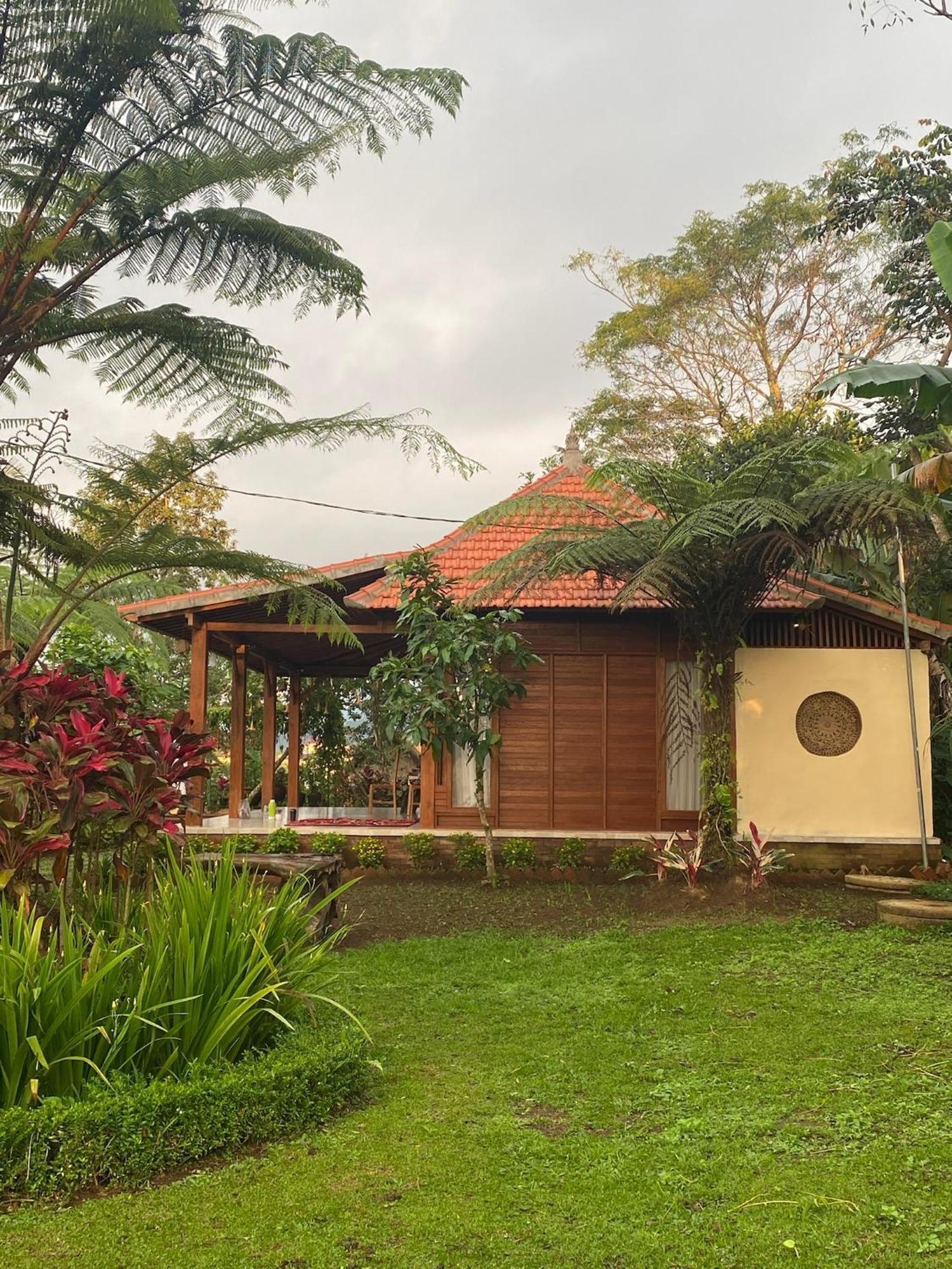 Campsite Lembah Cinta Mayungan *